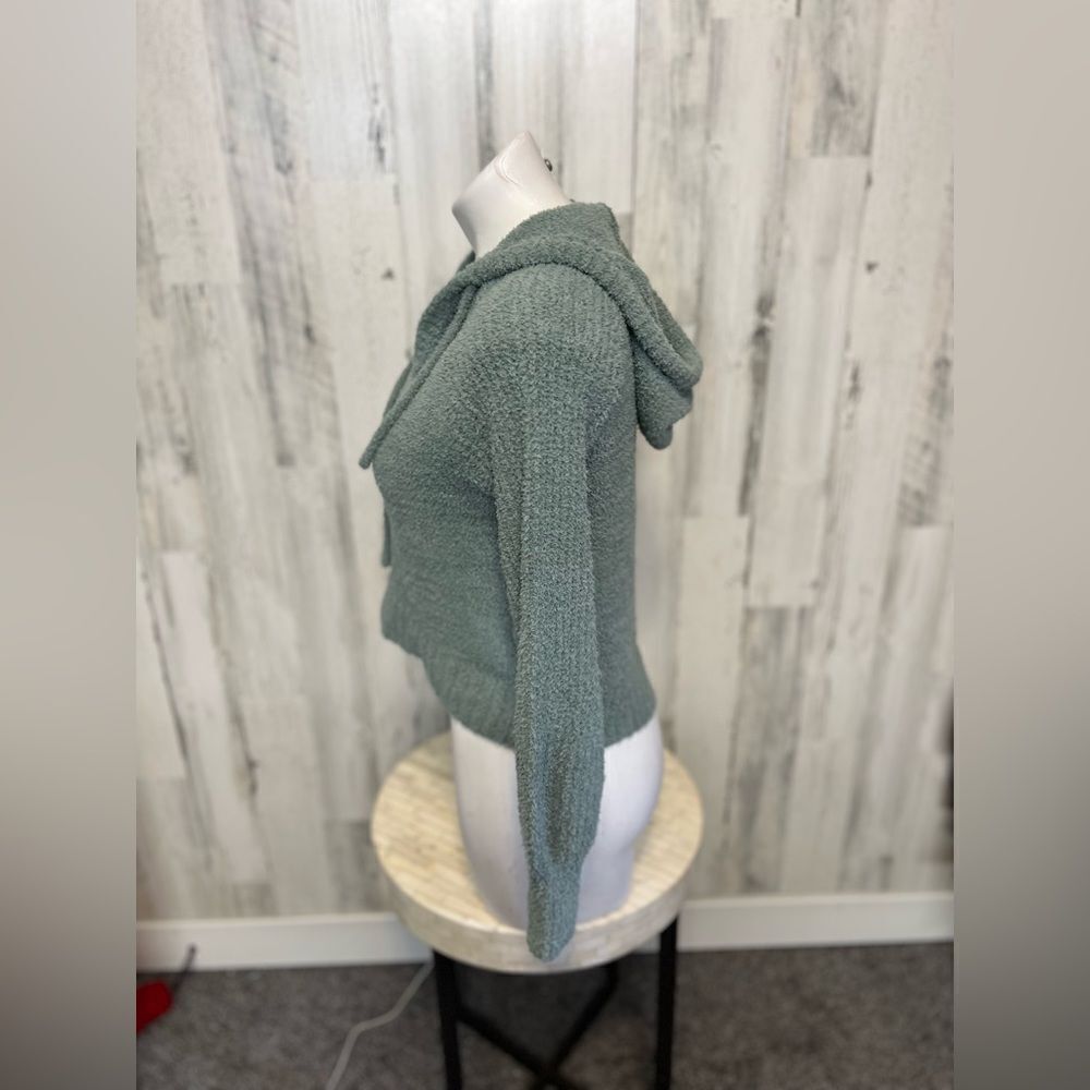 Sweater   - Picture 5 of 6